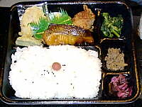 あ、お昼、あんじゃないのよ